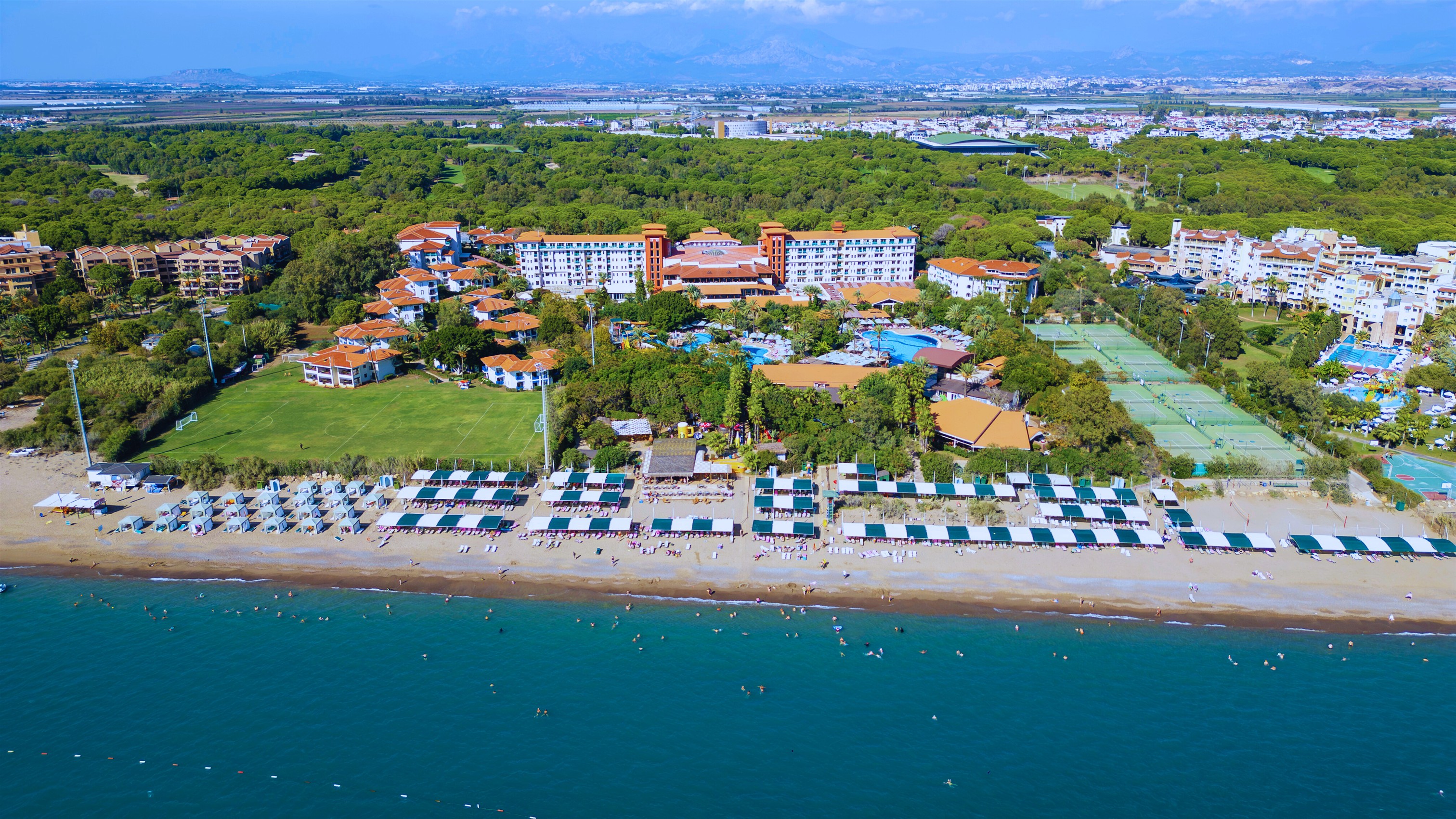 Belconti Resort Hotel — Rekord mit 90.000 Aufrufen
